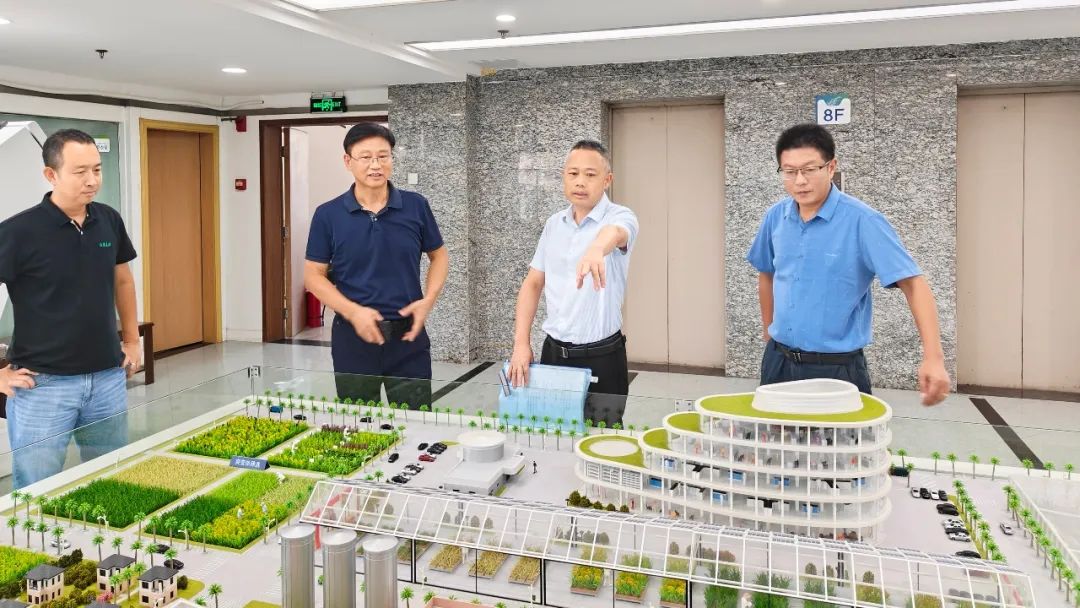 海南省农业农村厅种业管理处郭烈钟处长一行考察调研波莲生物